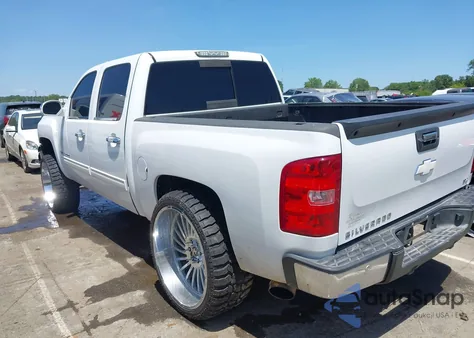 2013 Chevrolet Silverado 1500 Ltz from USA, damaged, VIN 3GCPKTE71DG265463